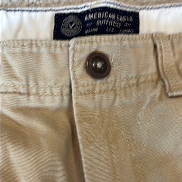 American Eagle Outfitters Men's Khaki Chinos - Picture 6 of 6